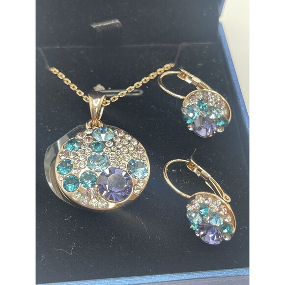 EVEVIC Austrian Crystal Round Disc Pendant Necklace Earring Set New - Picture 7 of 10